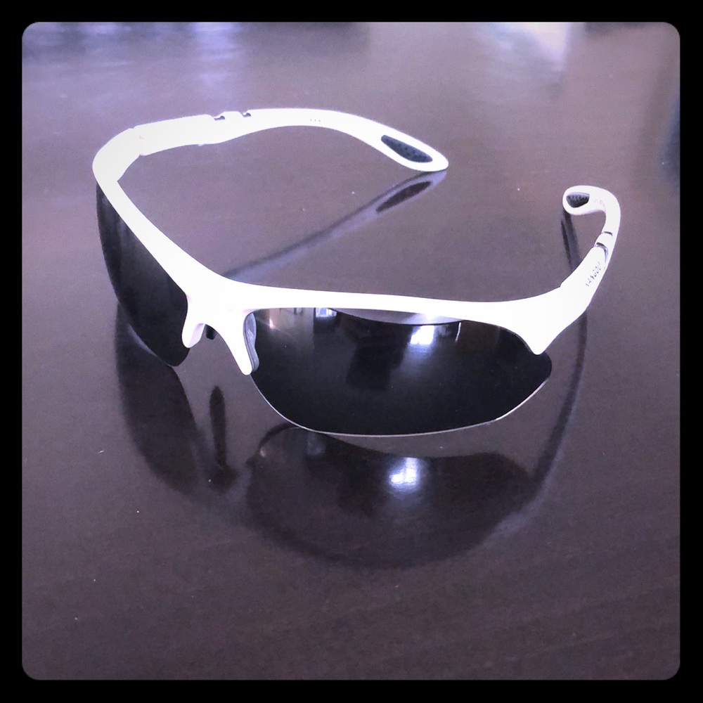 Sport sunglasses for men